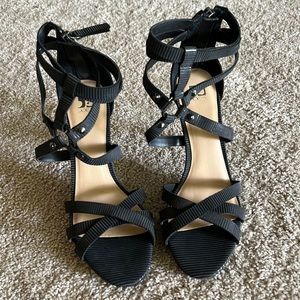 Black leather Joe’s jeans stiletto sandals